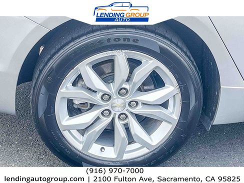 Used 2017 Chevrolet Impala LT image 10