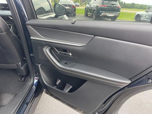 Used 2025 MAZDA CX-90 Plug-In Hybrid w/ Preferred AWD/4WD image 8