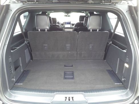 Certified 2022 Ford Expedition Max Platinum image 20