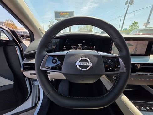 New 2025 Nissan Murano SL w/ Cargo Package AWD/4WD image 15