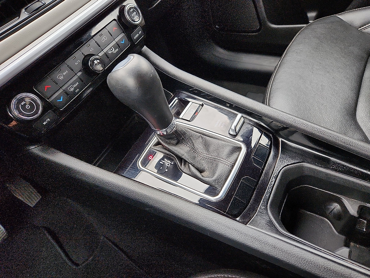 Used 2025 Jeep Compass Limited AWD/4WD image 12