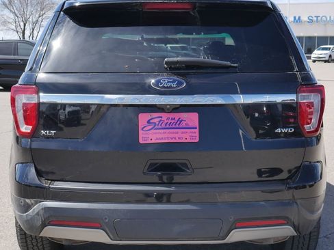 Used 2019 Ford Explorer XLT w/ Class III Trailer Tow Package AWD/4WD image 10