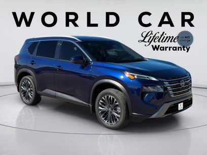 Used 2025 Nissan Rogue SL w/ Tech Package