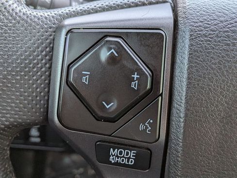 Used 2023 Toyota Tacoma TRD Off-Road w/ Technology Package AWD/4WD image 20