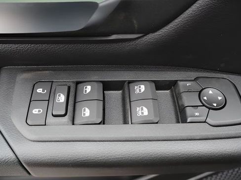 New 2026 RAM 1500 Express image 6