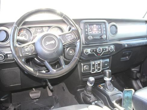 Used 2020 Jeep Wrangler Unlimited Sport S AWD/4WD image 15