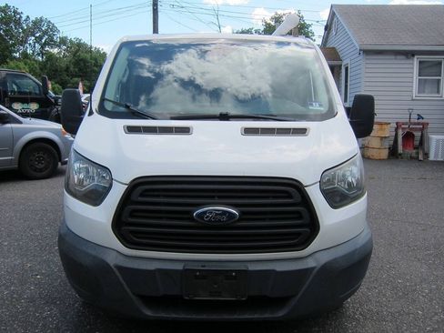 Used 2016 Ford Transit 250 130 Low Roof RWD image 2