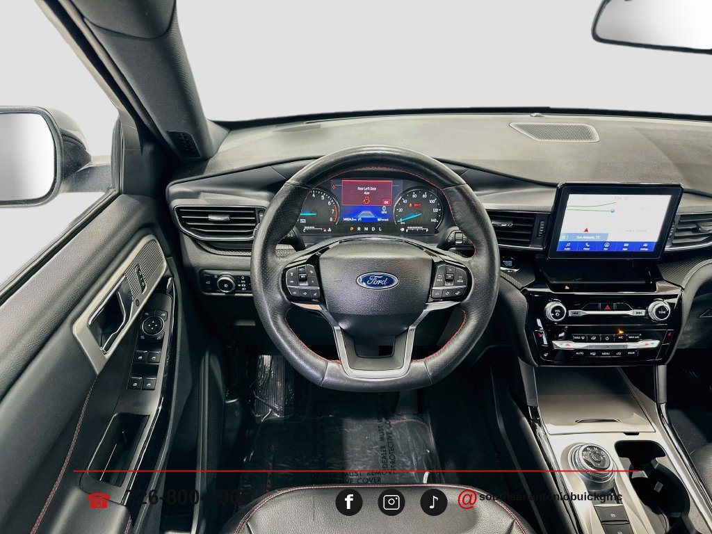 Used 2024 Ford Explorer ST-Line w/ Class IV Trailer Tow Package RWD image 23
