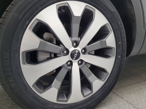 Used 2022 Kia Telluride S AWD/4WD image 31