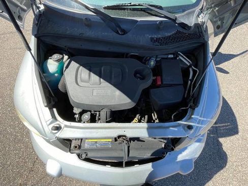 Used 2009 Chevrolet HHR LS FWD image 42