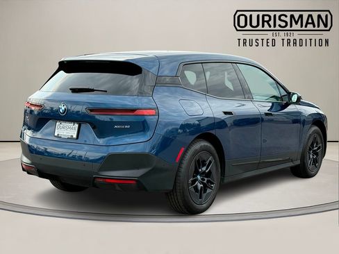 Used 2024 BMW iX xDrive50 w/ Convenience Package image 5