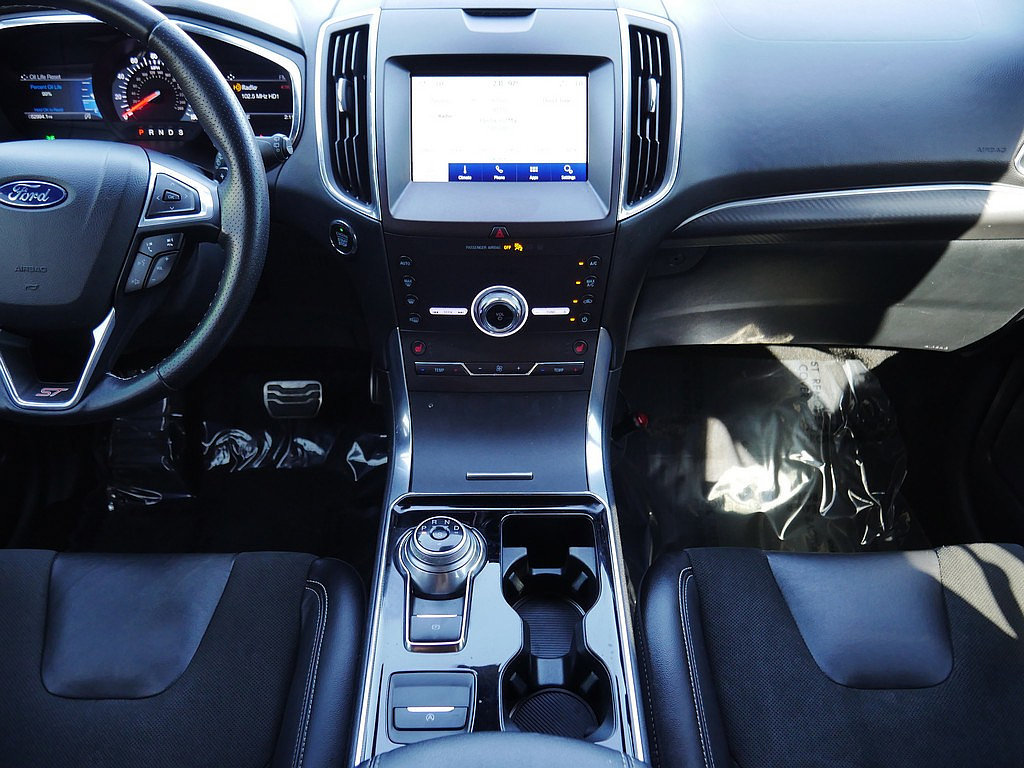 Used 2020 Ford Edge ST w/ Cold Weather Package AWD/4WD image 21