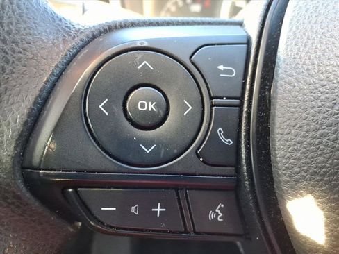 Certified 2022 Toyota Corolla LE image 12