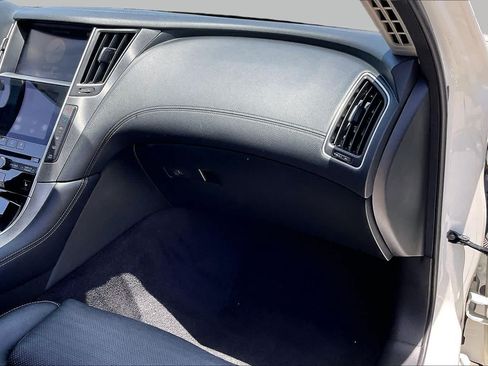 Used 2019 INFINITI Q50 Signature Edition RWD image 17