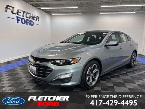 Used 2024 Chevrolet Malibu LT FWD image 1