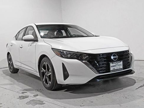 Certified 2024 Nissan Sentra SV image 30