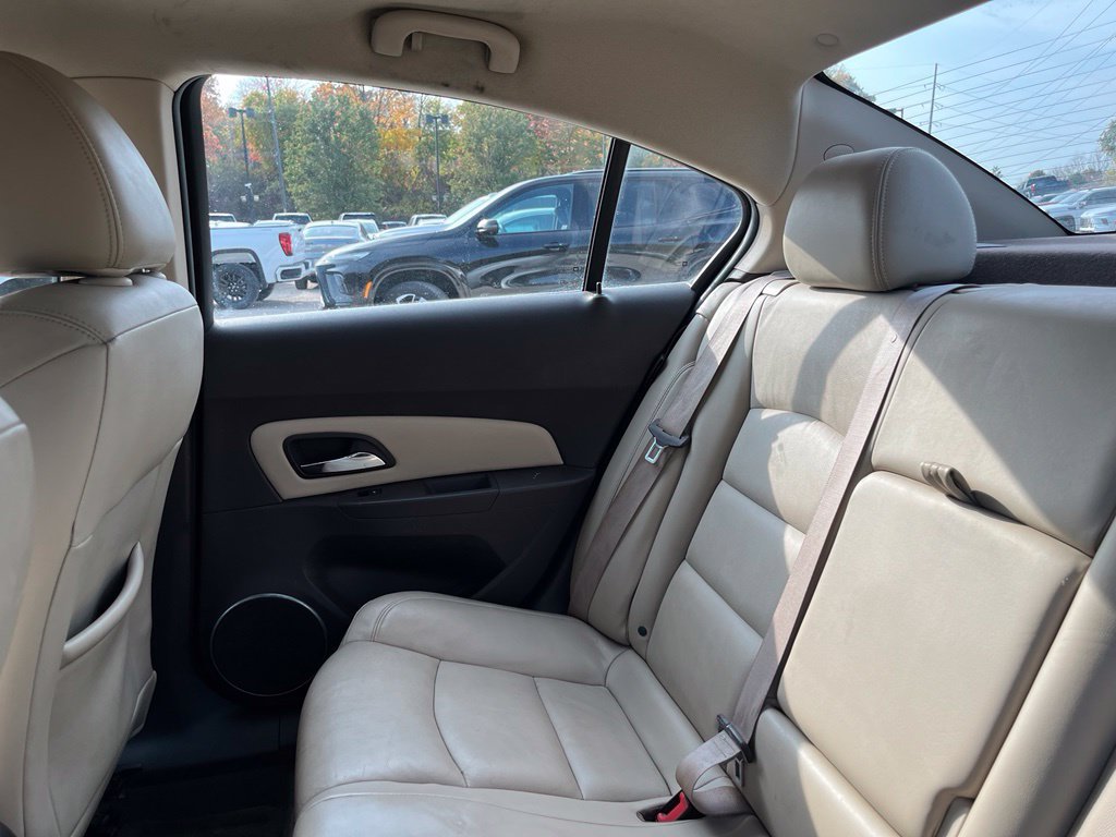 Used 2012 Chevrolet Cruze LT FWD image 17