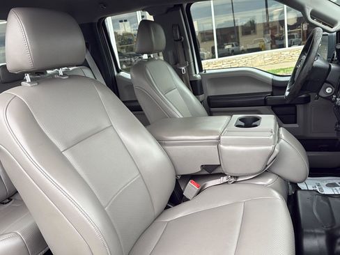 Used 2020 Ford F150 XL w/ Equipment Group 101A Mid AWD/4WD image 13