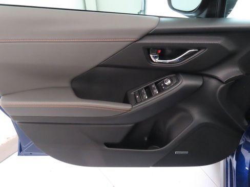 New 2026 Subaru Crosstrek 2.5i Limited AWD/4WD image 10