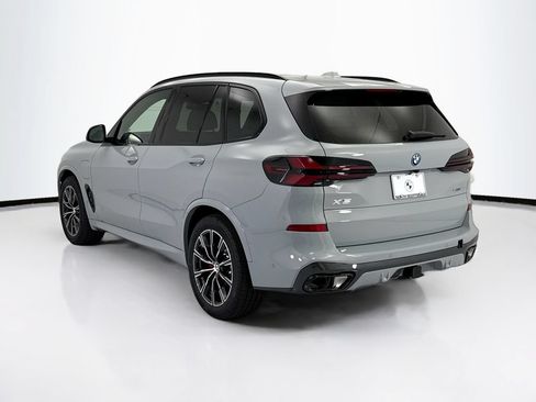 Used 2026 BMW X5 xDrive50e w/ M Sport Package AWD/4WD image 7