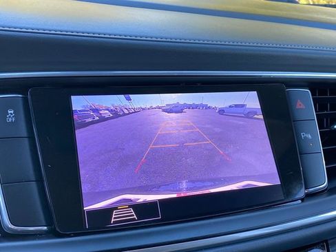 Used 2020 Buick Enclave Essence w/ Sport Touring Edition image 24