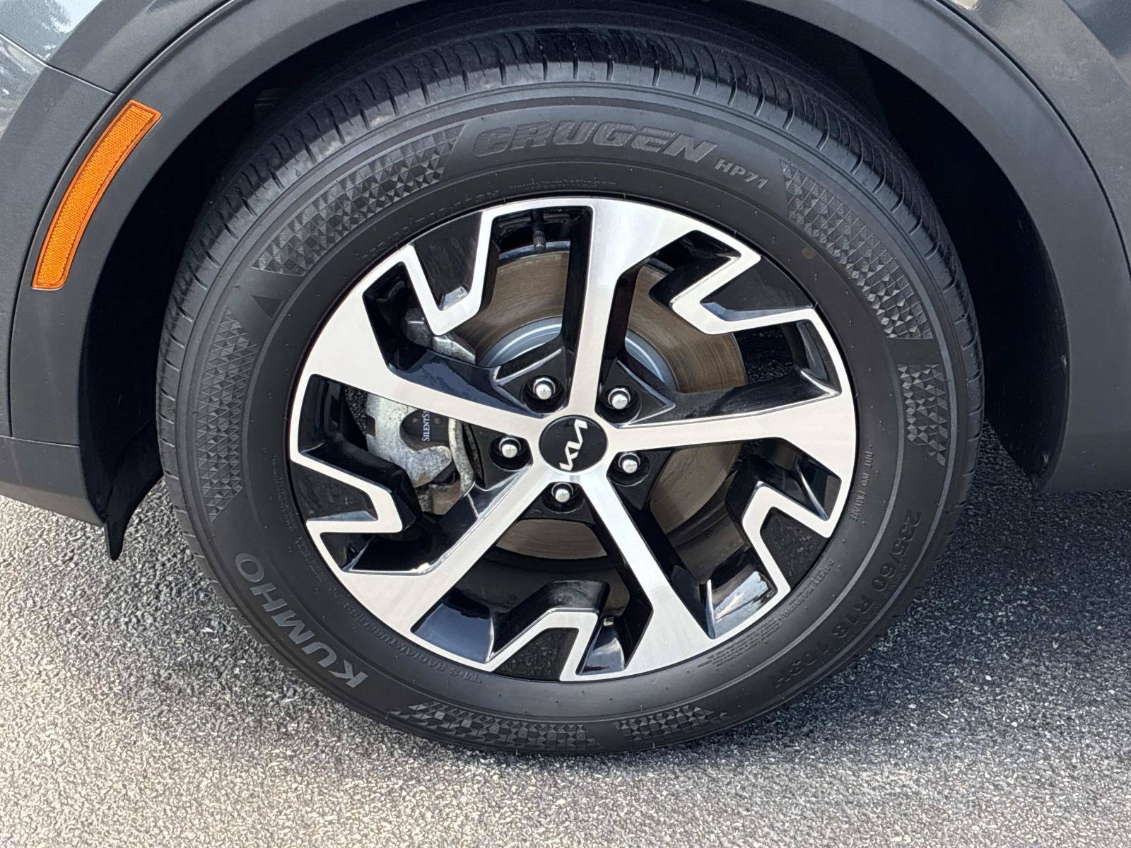 Used 2023 Kia Sportage EX FWD image 18