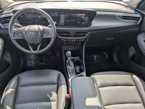 Used 2024 Buick Encore GX Avenir w/ Avenir Convenience Package image 17