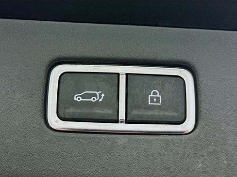 Used 2024 Kia EV9 Light Long Range image 31