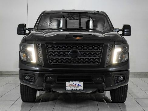 Used 2019 Nissan Titan SL w/ Midnight Edition image 3