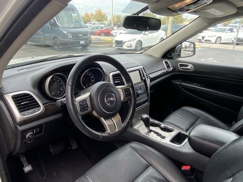 Used 2012 Jeep Grand Cherokee Laredo image 12