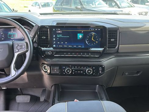 Used 2026 Chevrolet Silverado 2500 ZR2 w/ LPO, Dark Essentials Package AWD/4WD image 12