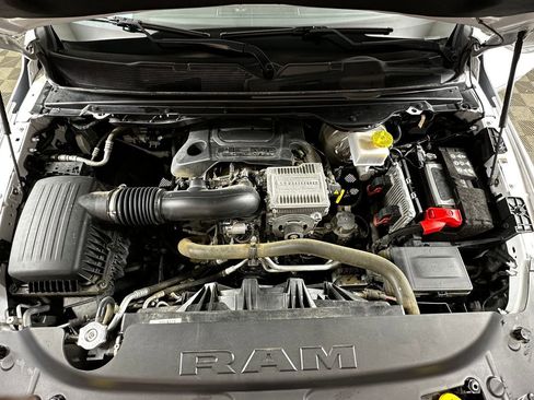 Used 2022 RAM 1500 Laramie AWD/4WD image 22