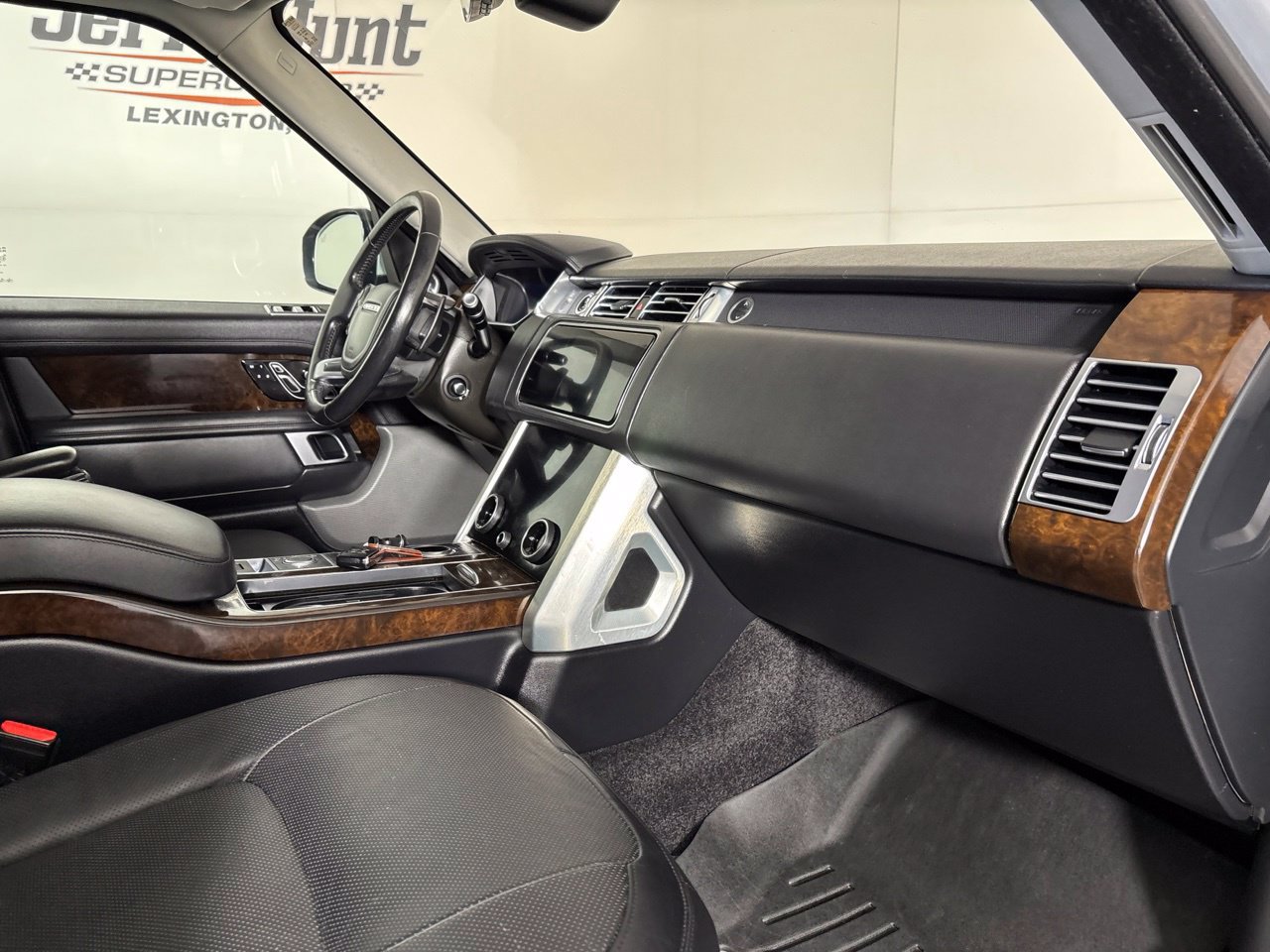Used 2020 Land Rover Range Rover HSE AWD/4WD image 33