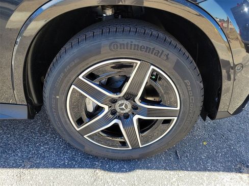New 2025 Mercedes-Benz GLC 350e 4MATIC image 11