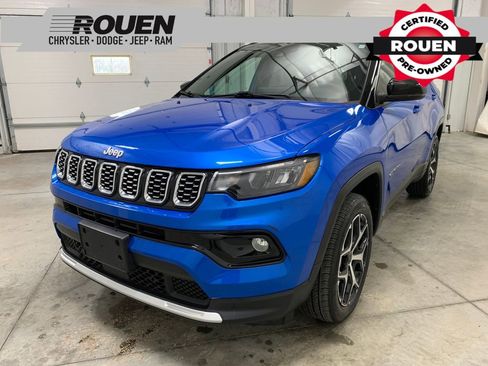 Used 2025 Jeep Compass Limited AWD/4WD image 1