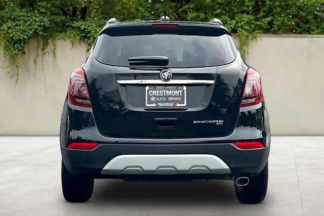 Used 2022 Buick Encore Preferred w/ Safety Package AWD/4WD image 5