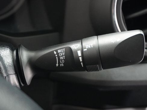 Used 2019 Toyota Tacoma TRD Sport image 22