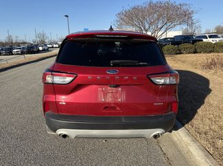 Used 2021 Ford Escape SE w/ Cold Weather Package video 2