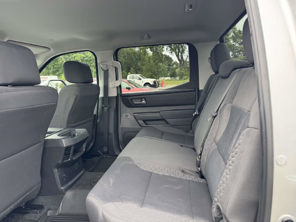 Used 2024 Toyota Tundra SR5 w/ SR5 Convenience Package AWD/4WD image 14