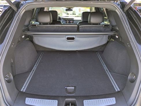 Used 2025 Cadillac XT5 Premium Luxury image 14