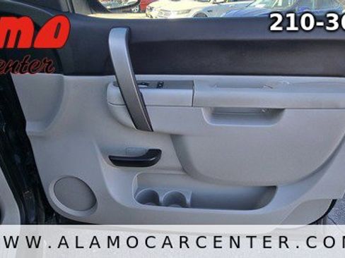 Used 2011 Chevrolet Silverado 1500 LT w/ Texas Edition image 21