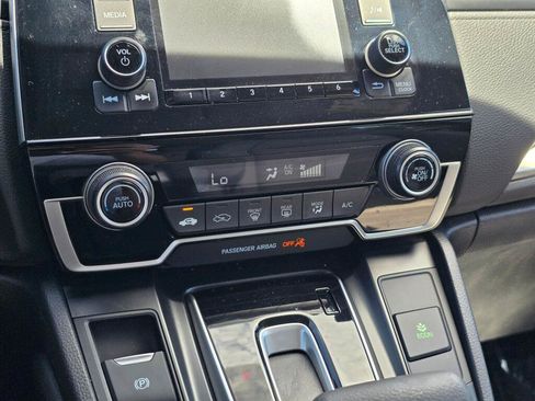 Used 2018 Honda CR-V LX image 23