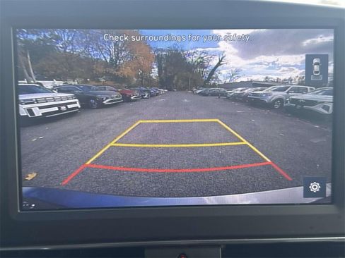 Certified 2021 Hyundai Elantra SE image 26