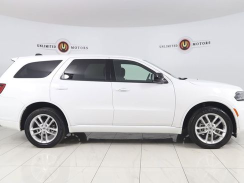 Used 2025 Dodge Durango GT w/ Trailer Tow Group IV image 2