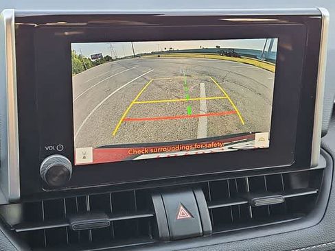 Used 2023 Toyota RAV4 LE FWD image 22