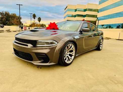 Used 2017 Dodge Charger R/T w/ Driver Confidence Group image 60