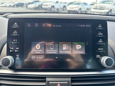 Used 2018 Honda Accord Touring image 22