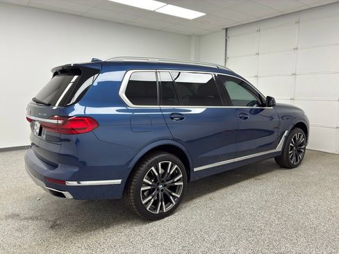 Used 2019 BMW X7 xDrive50i w/ Premium Package image 9
