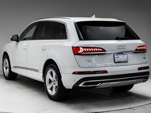 Used 2022 Audi Q7 3.0T Premium AWD/4WD image 3