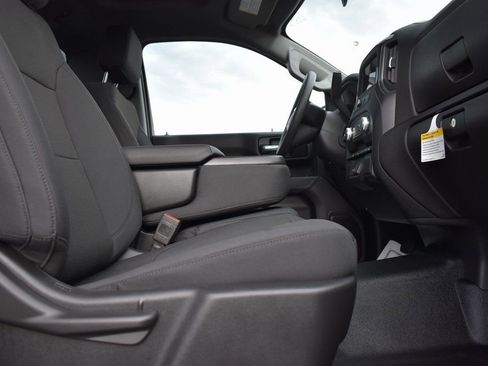 New 2025 GMC Sierra 1500 Pro w/ Pro Value Package AWD/4WD image 8